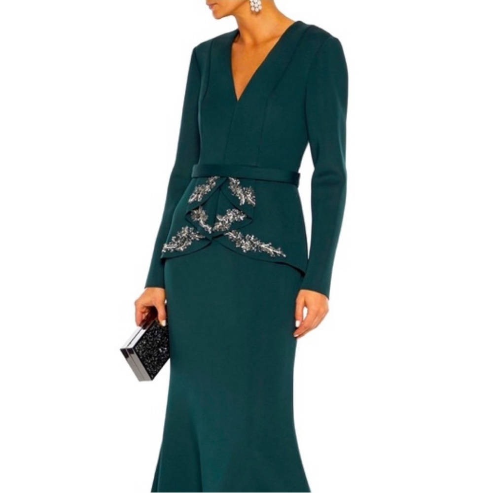 NWT Badgley Mischka Gown! 💚 SOLD OUT online